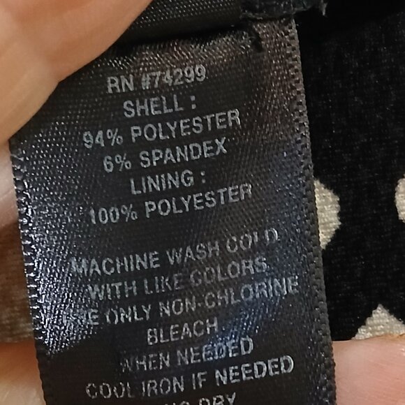 Black/off white geometrical design dress by Enfocus Studio - size 4 - Picture 7 of 8